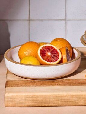 WOLF CERAMICS Hummus Bowl - White